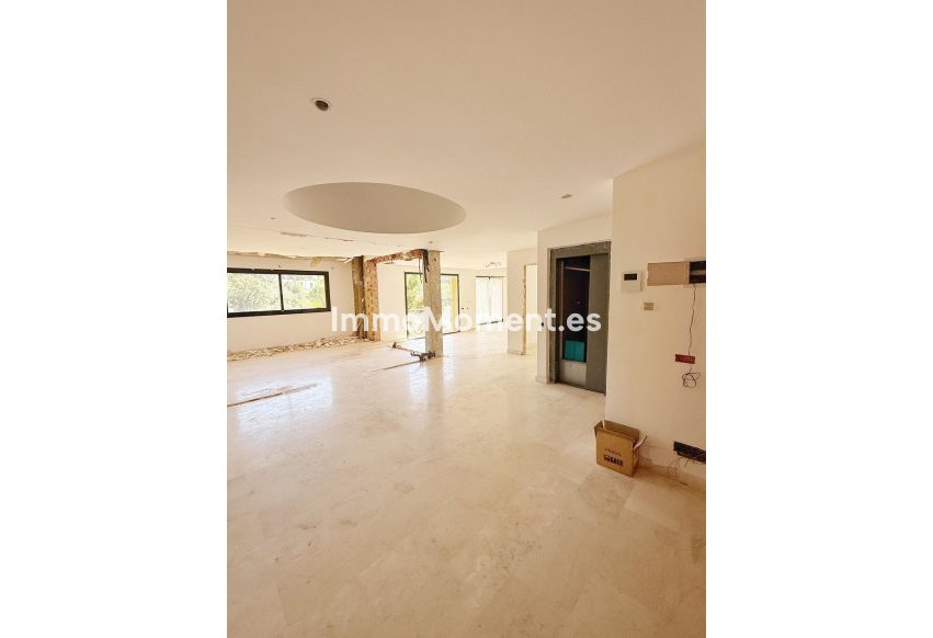 New Build - Detached villa - Marbella - Elviria