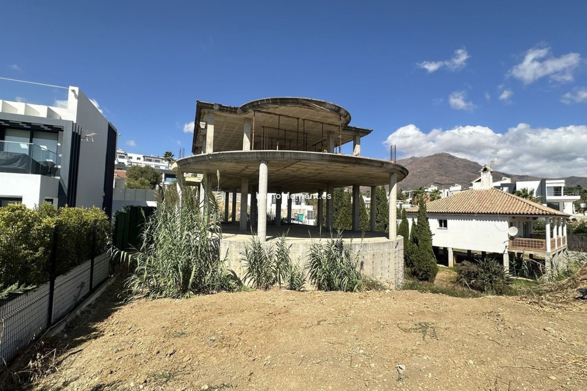 Nieuwbouw - Vrijstaande villa - Estepona  - Valle Romano