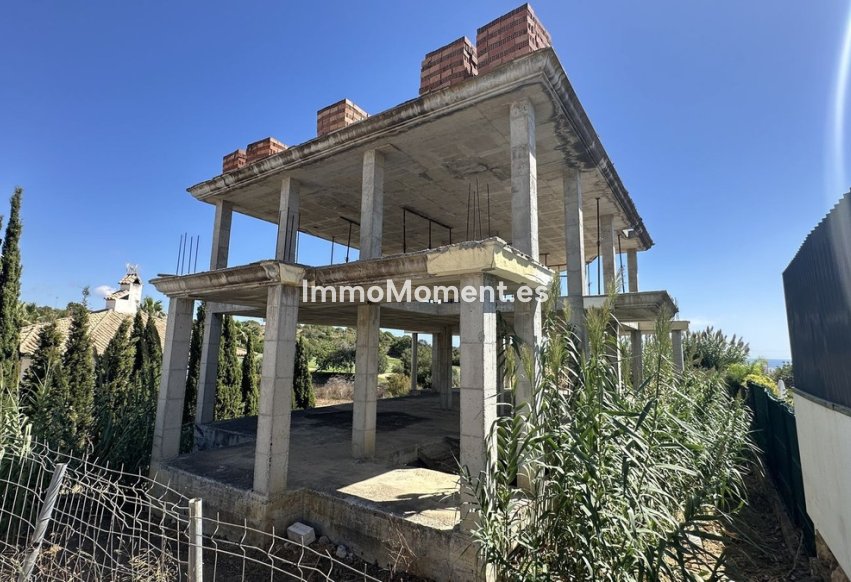 Nieuwbouw - Vrijstaande villa - Estepona  - Valle Romano