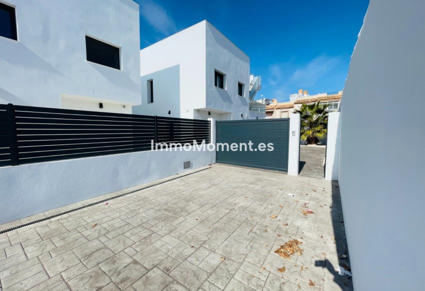 Nieuwbouw - Vrijstaande villa - Torrevieja