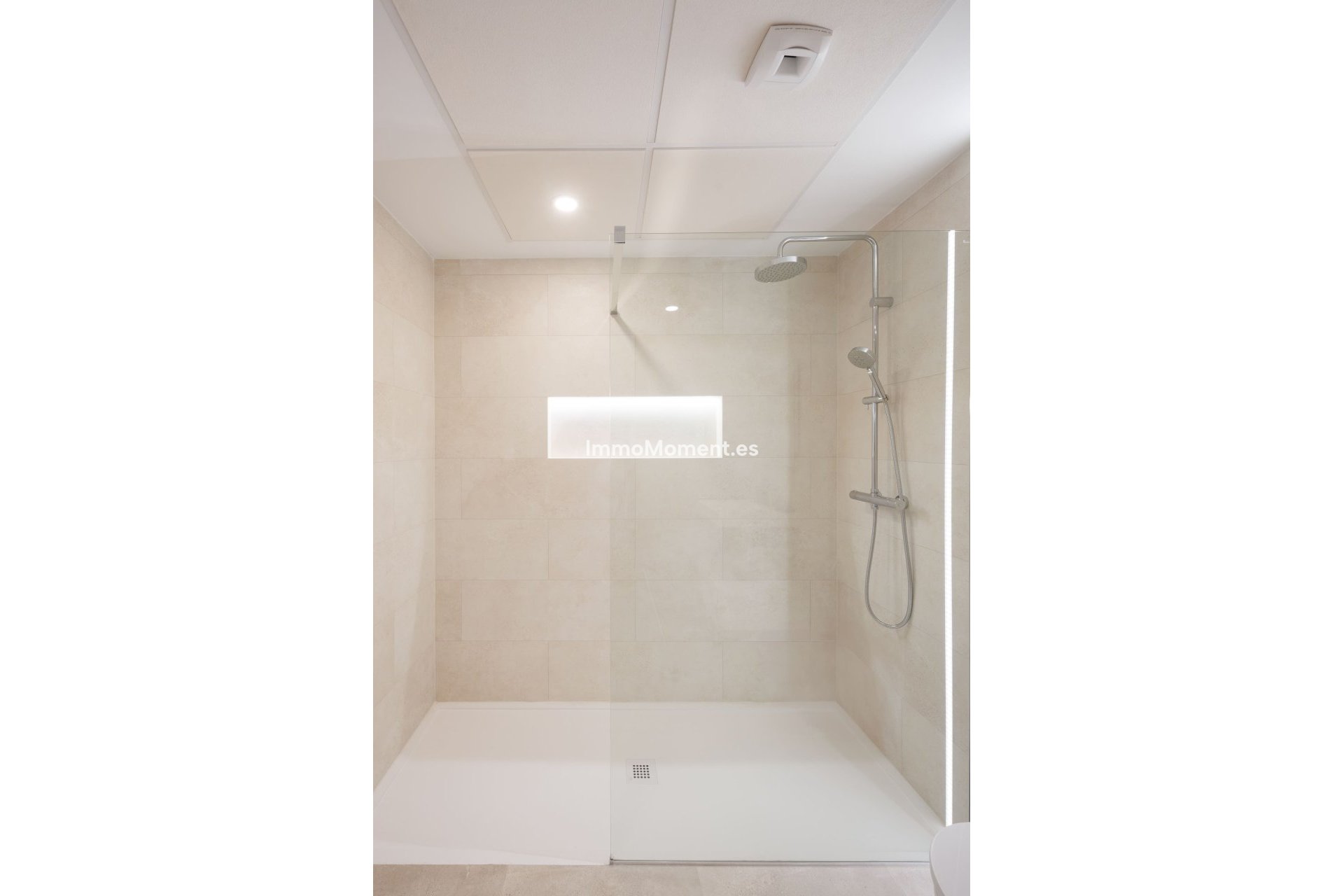 Obra nueva - Apartamento - Fuengirola