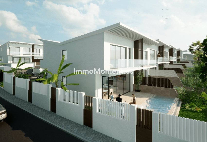 Obra nueva - Casa pareada - Fuengirola