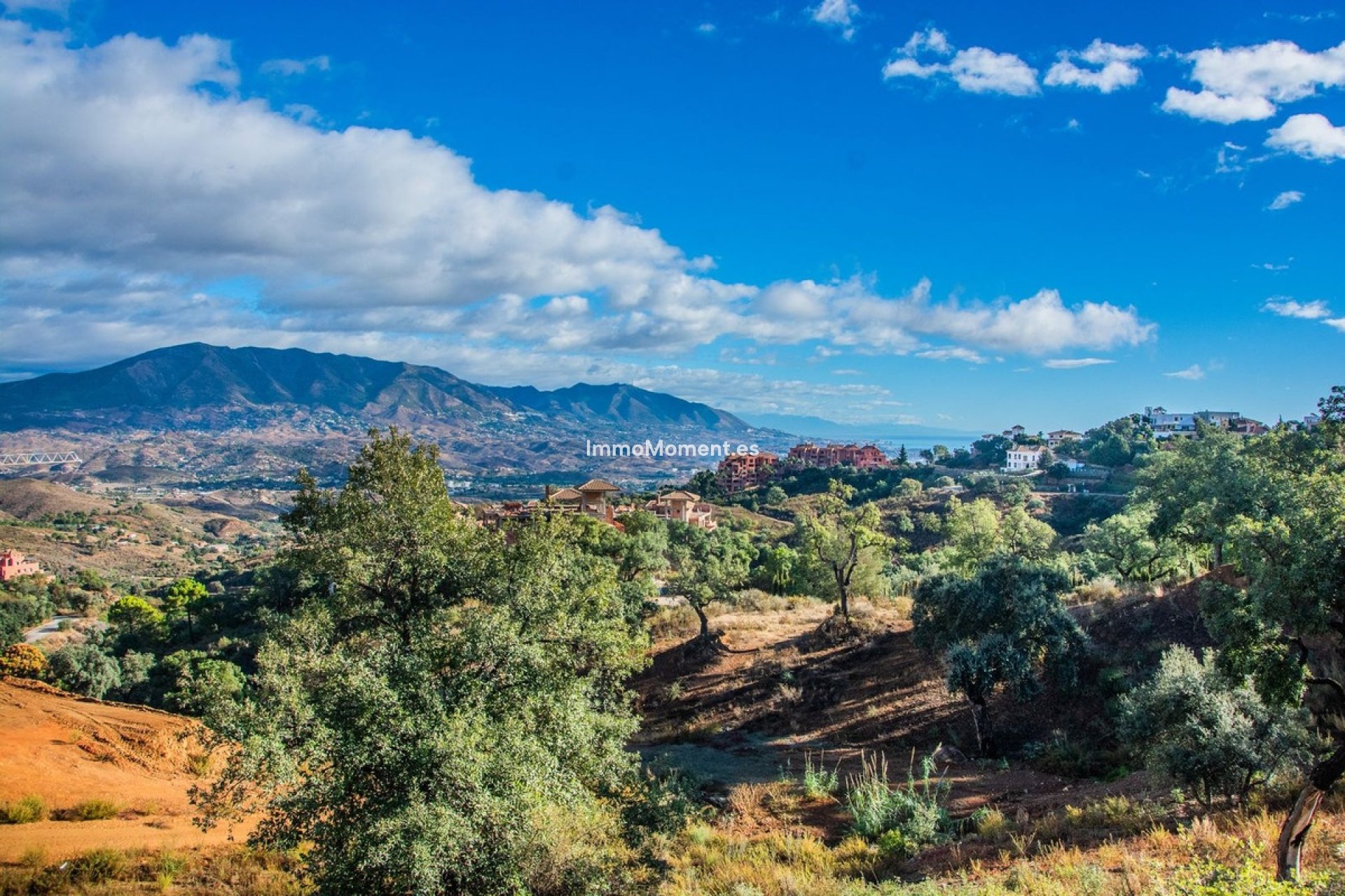 Obra nueva - Parcela - Marbella - La Mairena