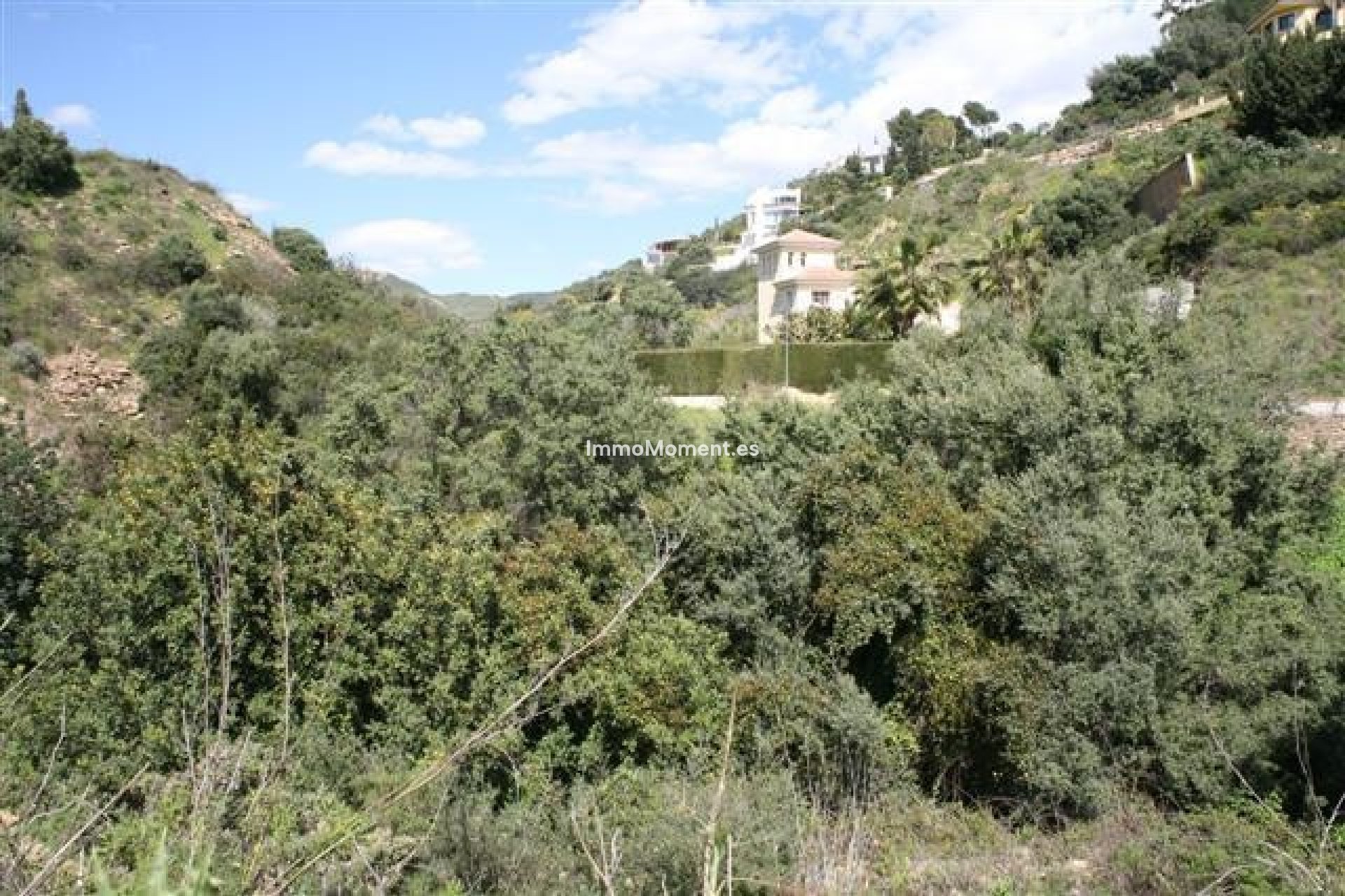 Obra nueva - Terreno - Marbella - El Rosario