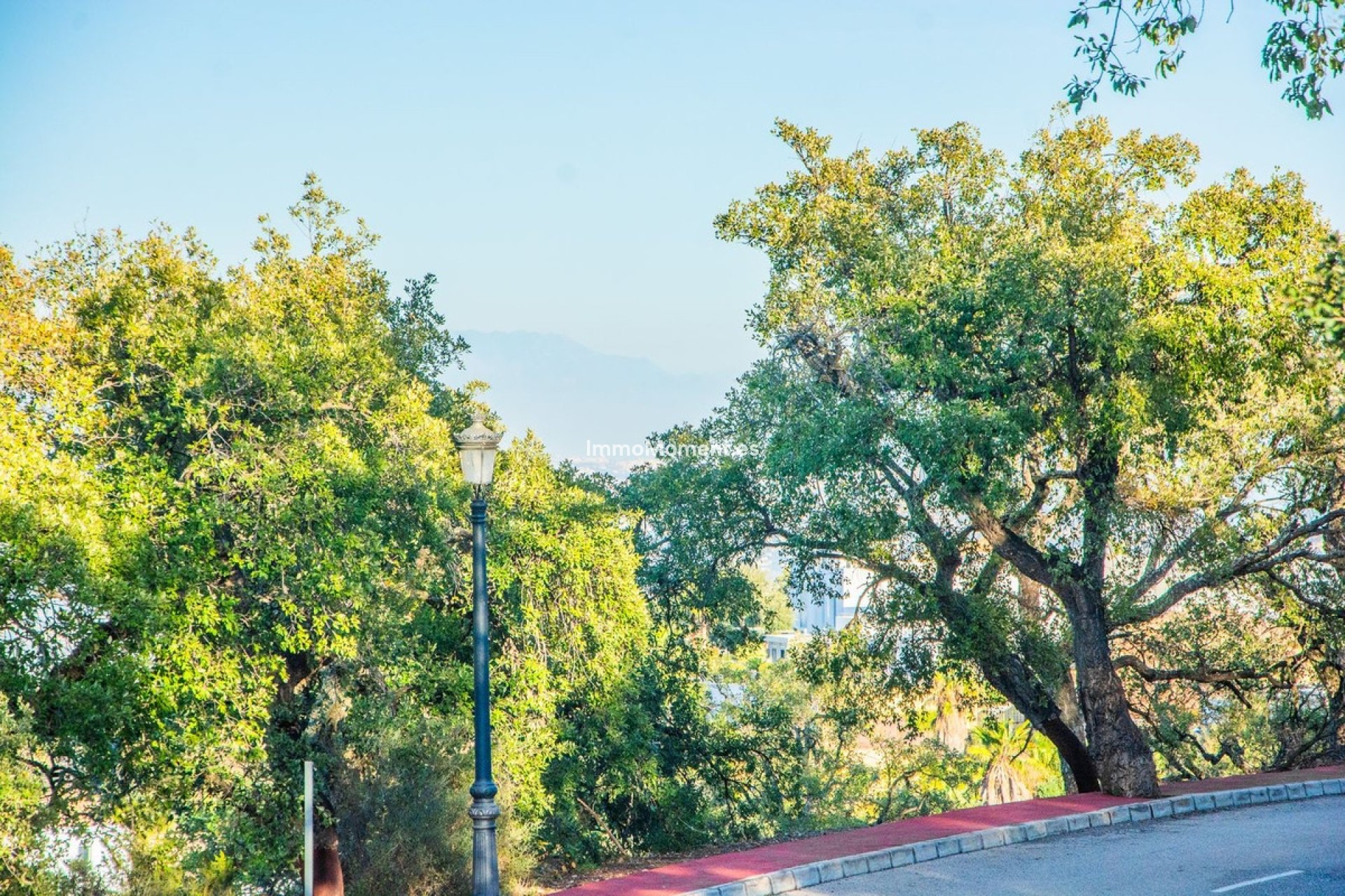 Obra nueva - Terreno - Marbella - La Mairena