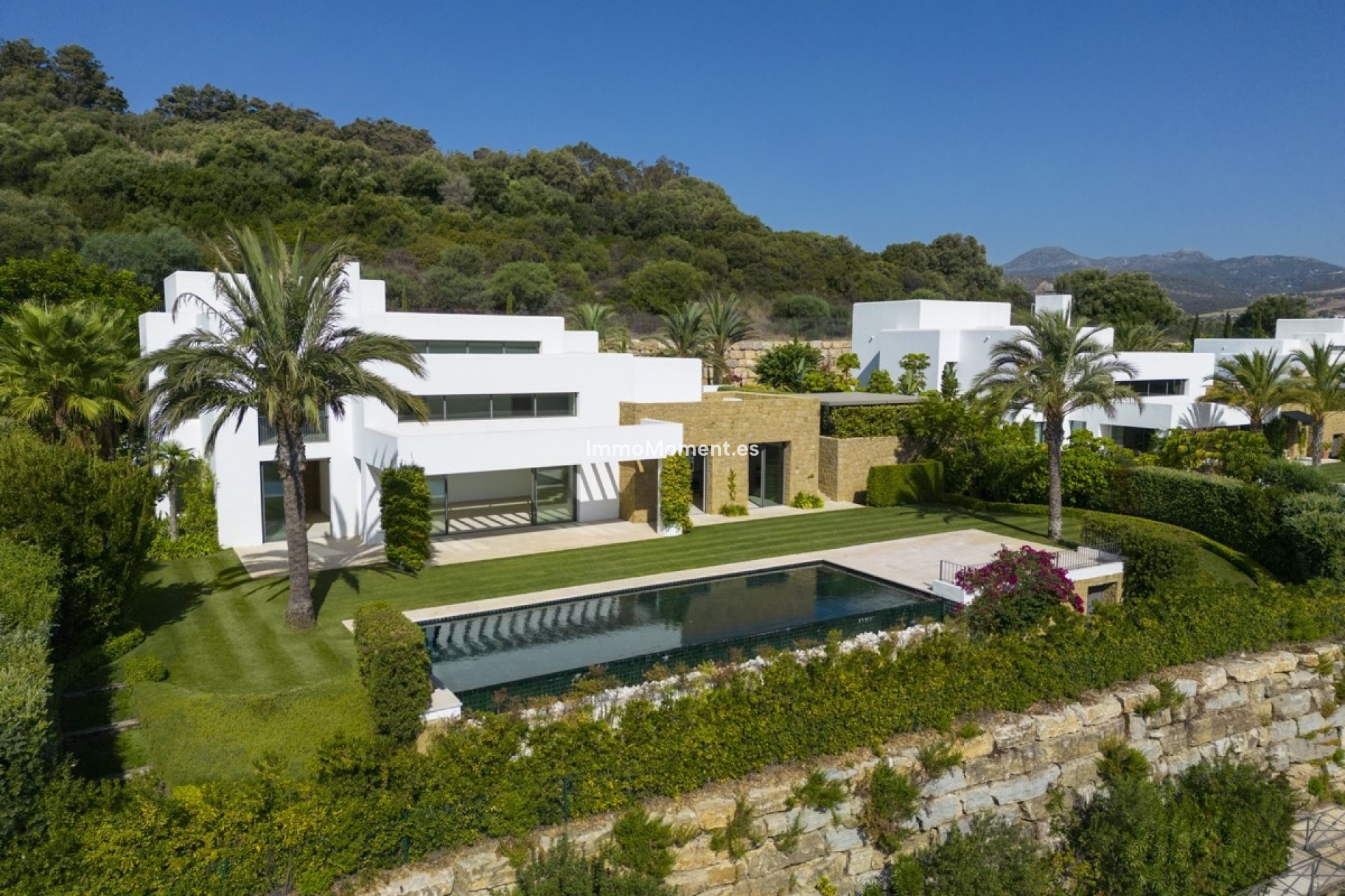 Obra nueva - Villa - Casares