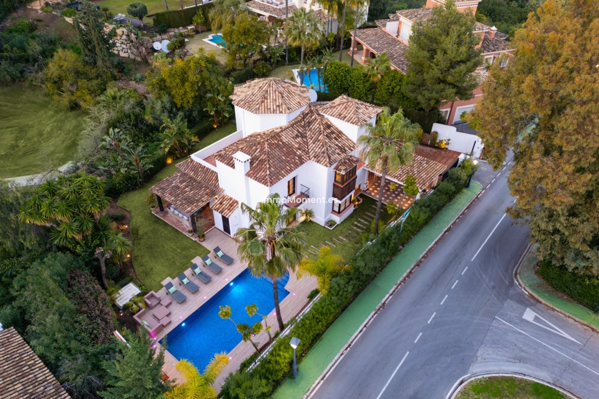 Obra nueva - Villa independiente - Benahavís