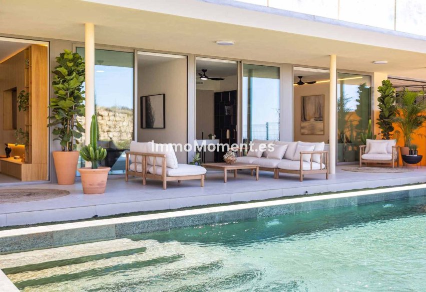 Obra nueva - Villa independiente - Benalmadena - Benalmádena