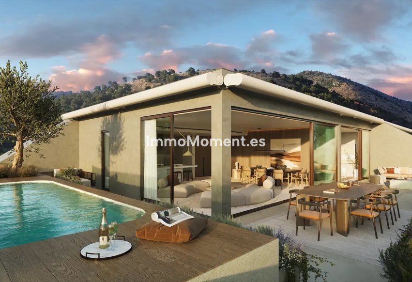 Obra nueva - Villa independiente - Benalmadena - Benalmádena