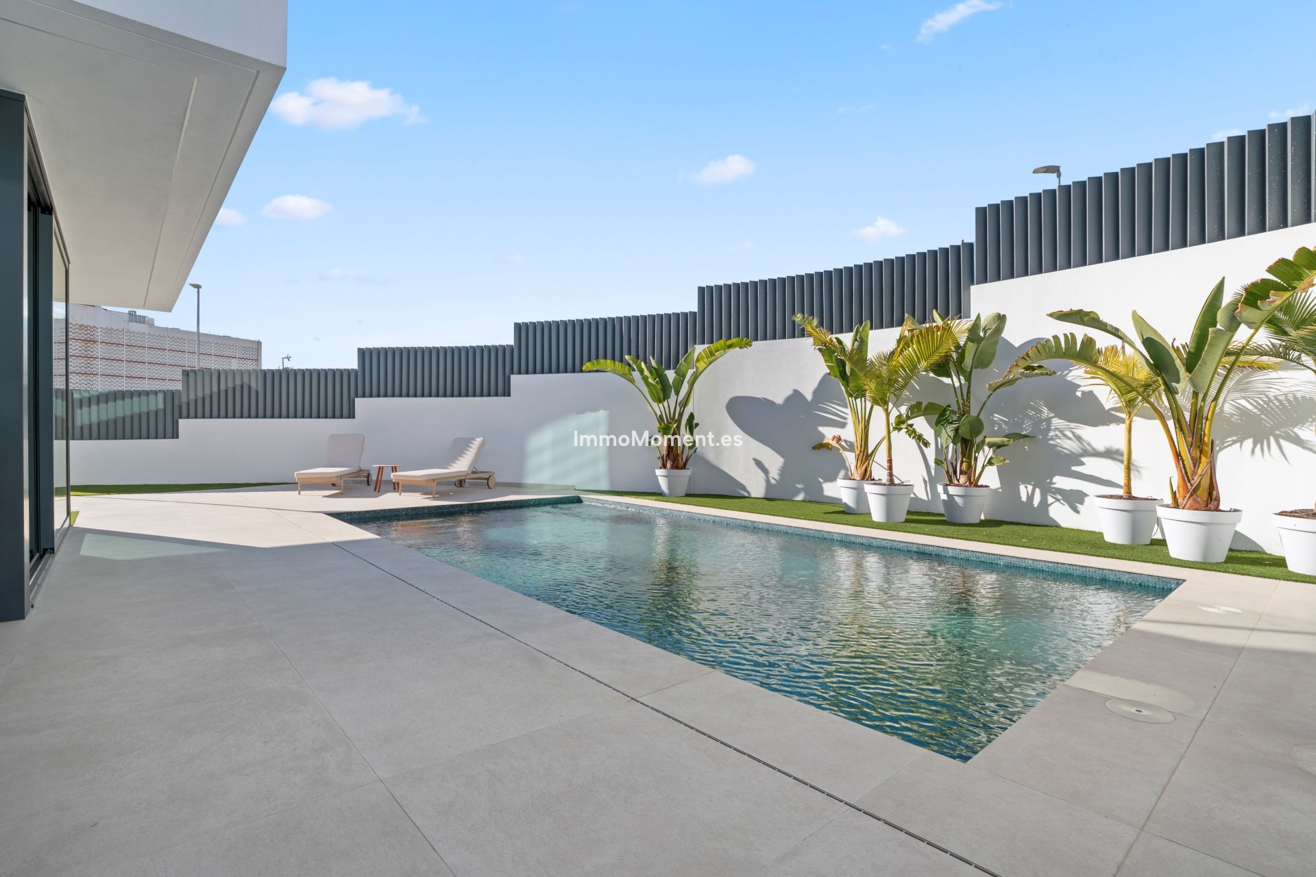 Obra nueva - Villa independiente - Benidorm