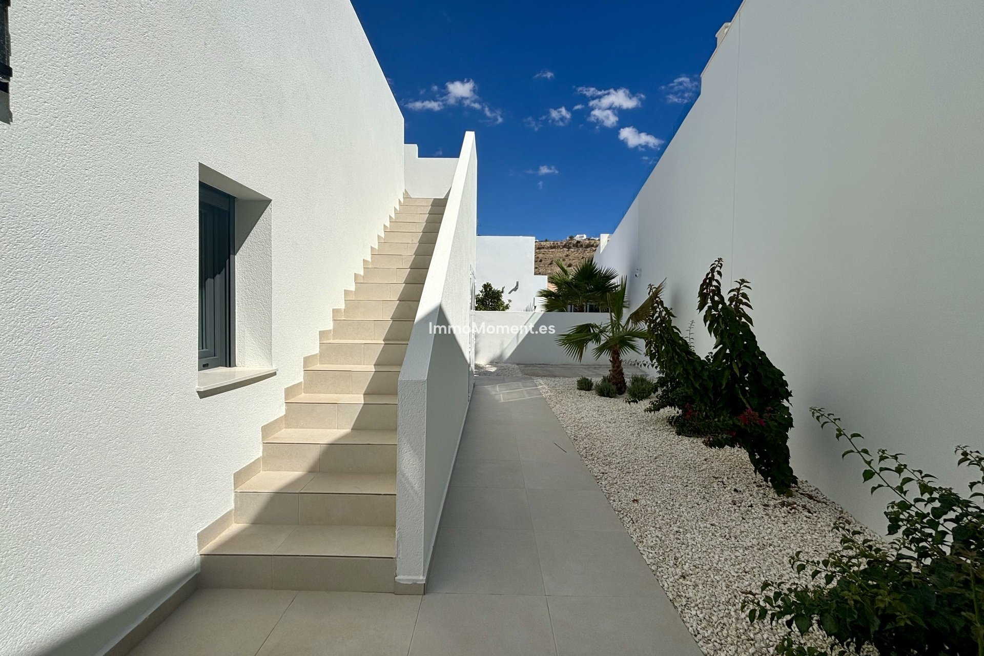 Obra nueva - Villa independiente - Benijofar