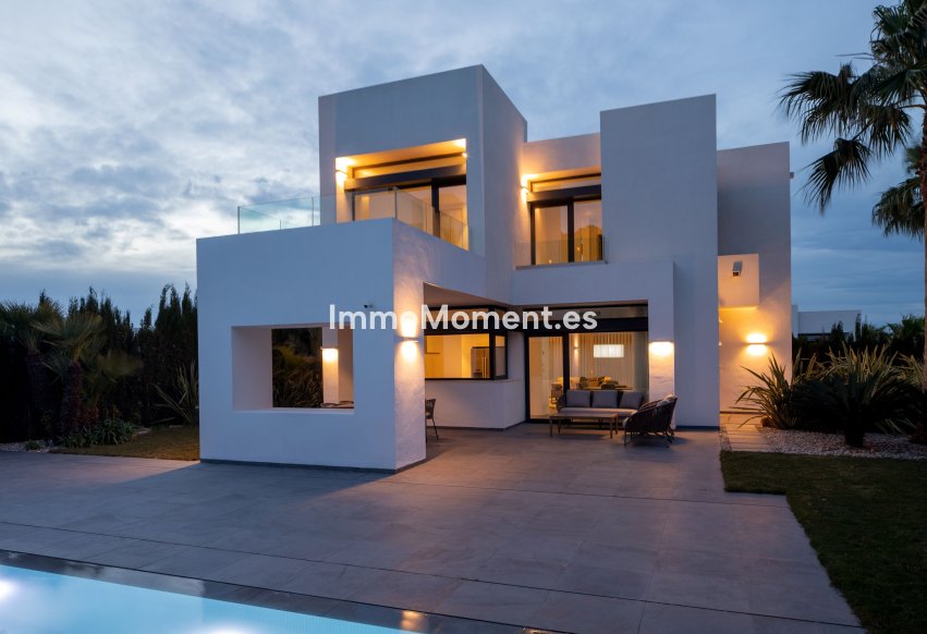 Obra nueva - Villa independiente - Cartagena