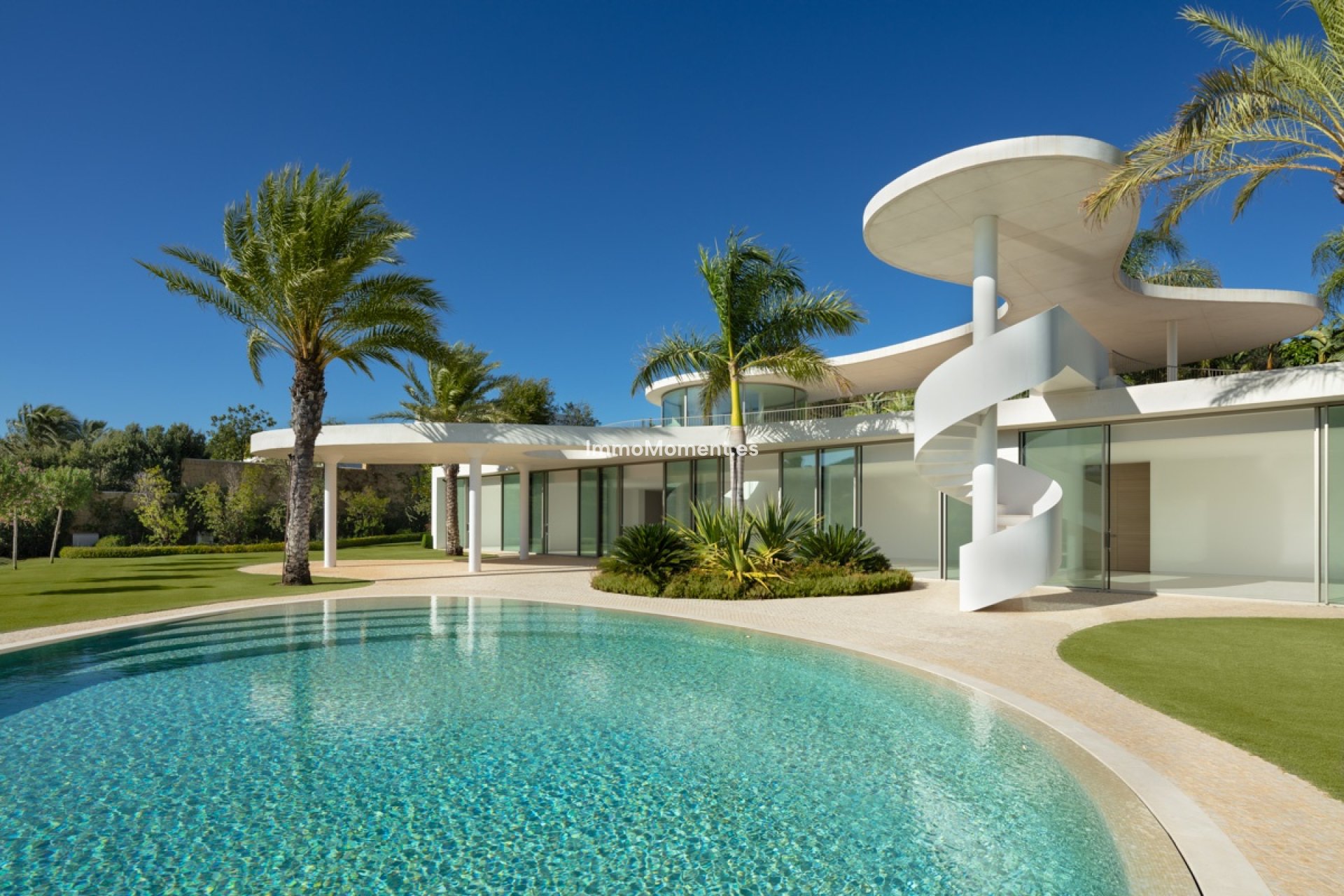 Obra nueva - Villa independiente - Casares