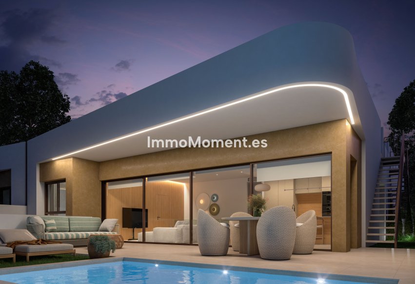 Obra nueva - Villa independiente - Dolores