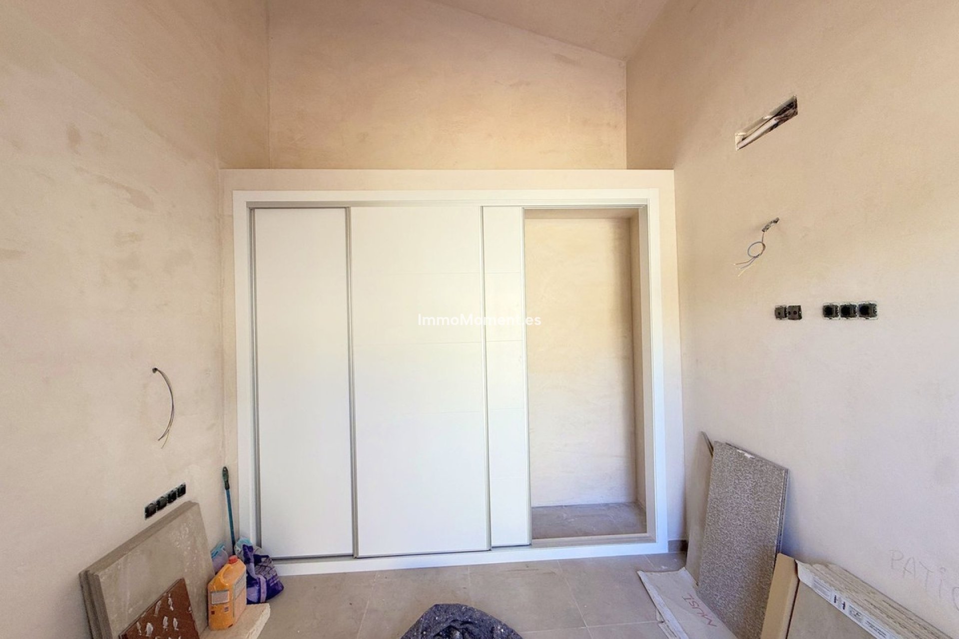 Obra nueva - Villa independiente - Estepona  - Estepona Centro