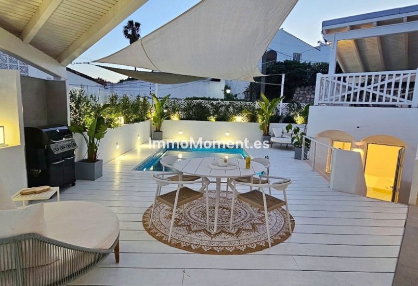 Obra nueva - Villa independiente - Estepona  - Estepona Centro
