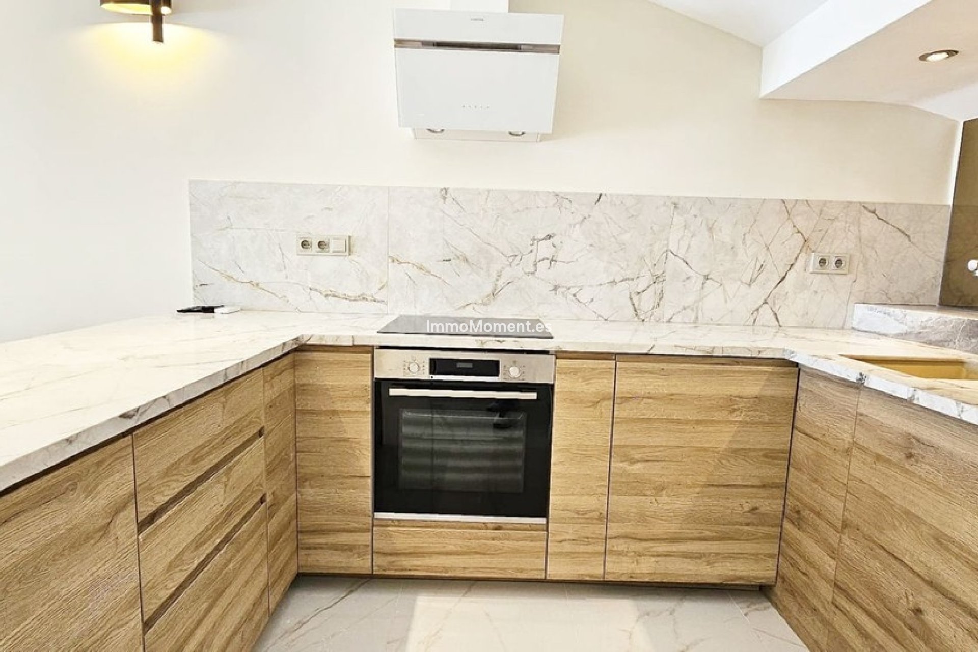 Obra nueva - Villa independiente - Estepona  - Estepona Centro