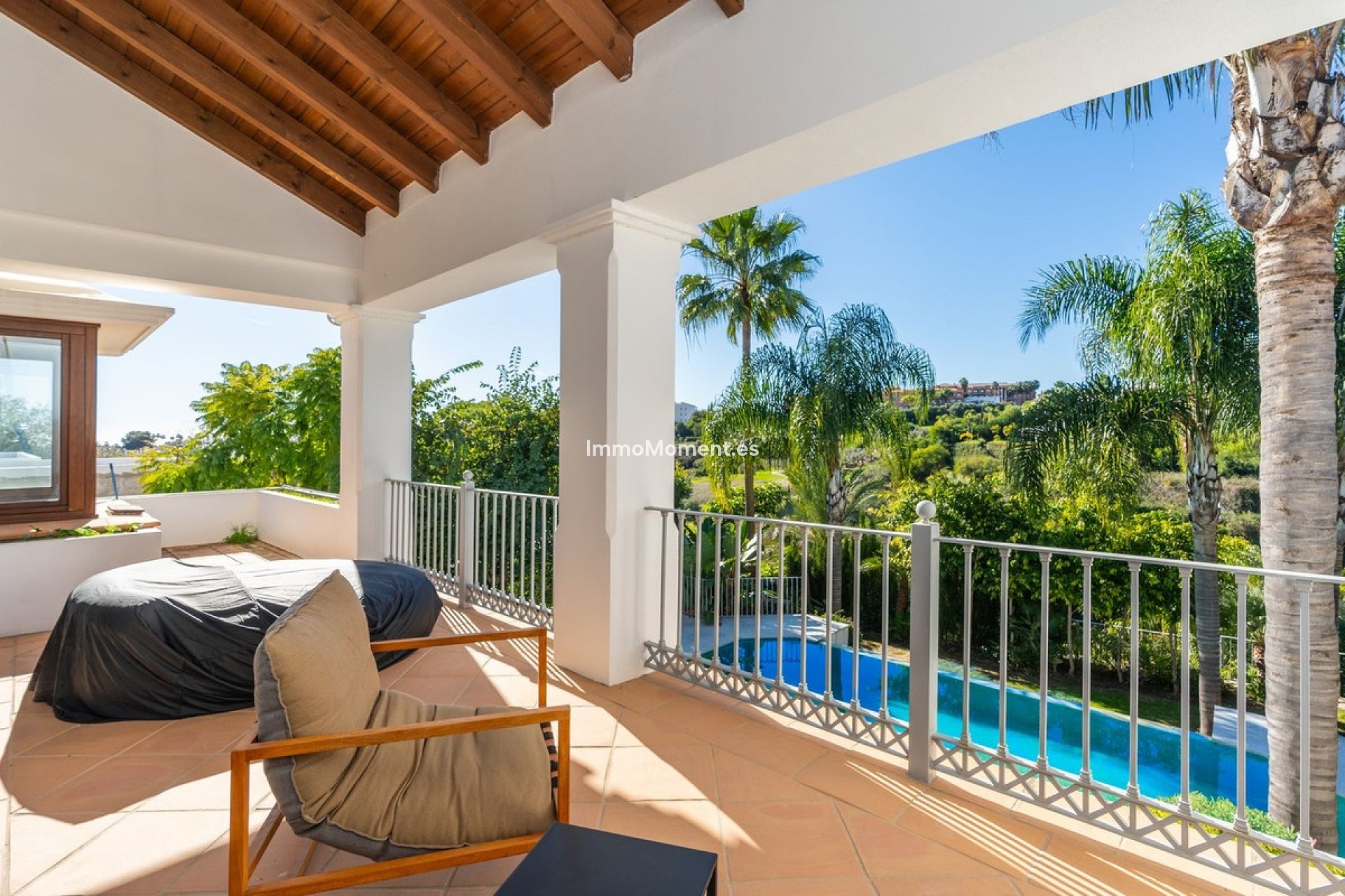 Obra nueva - Villa independiente - Estepona  - New Golden Mile