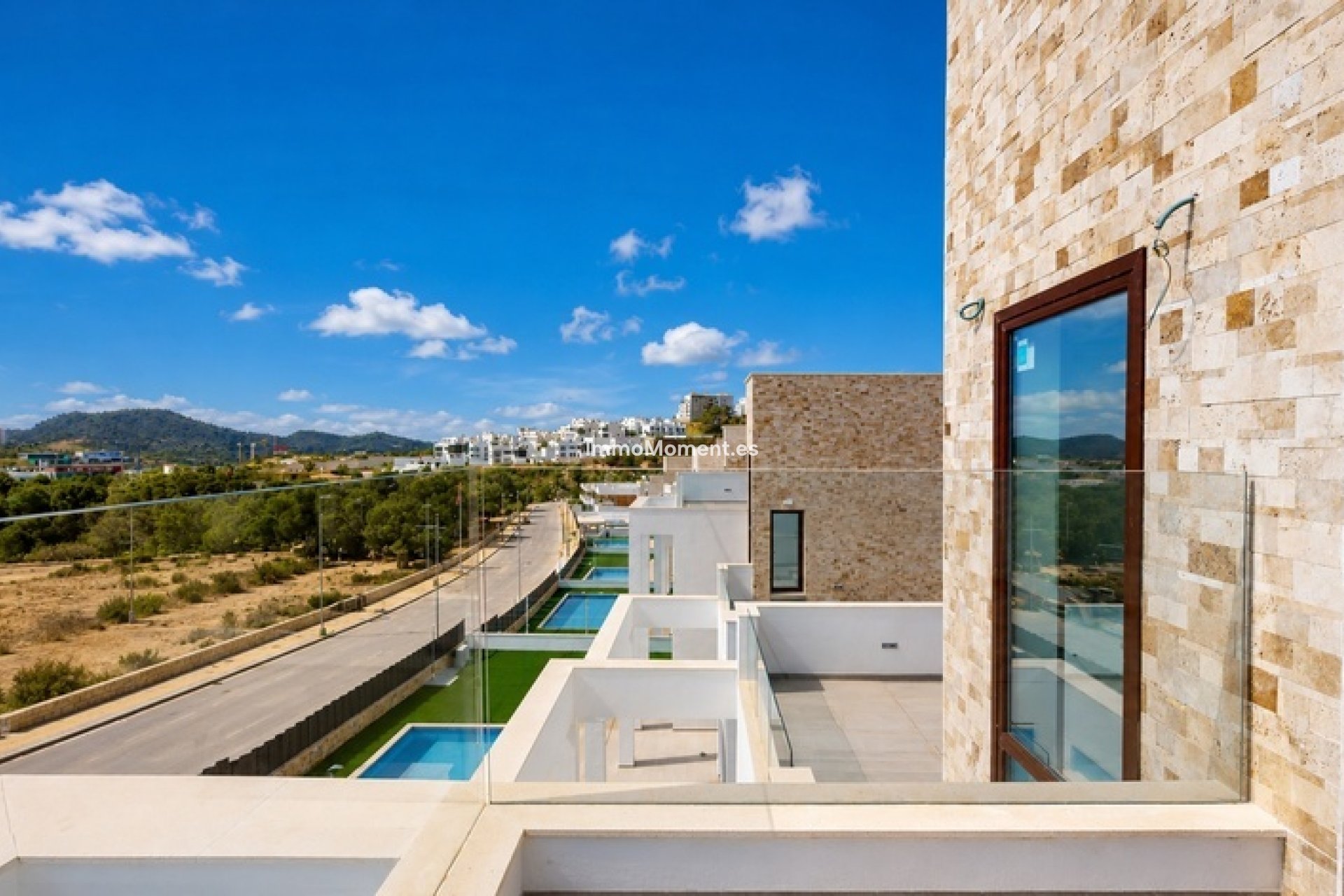Obra nueva - Villa independiente - Finestrat