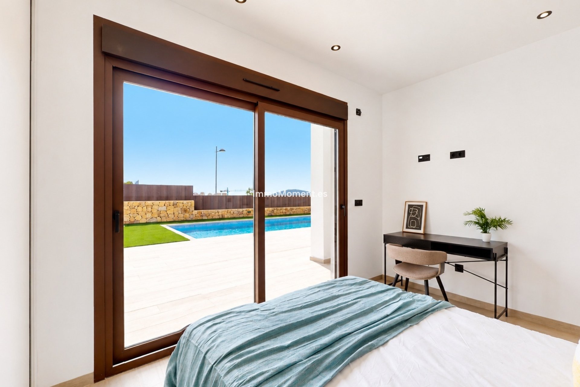 Obra nueva - Villa independiente - Finestrat