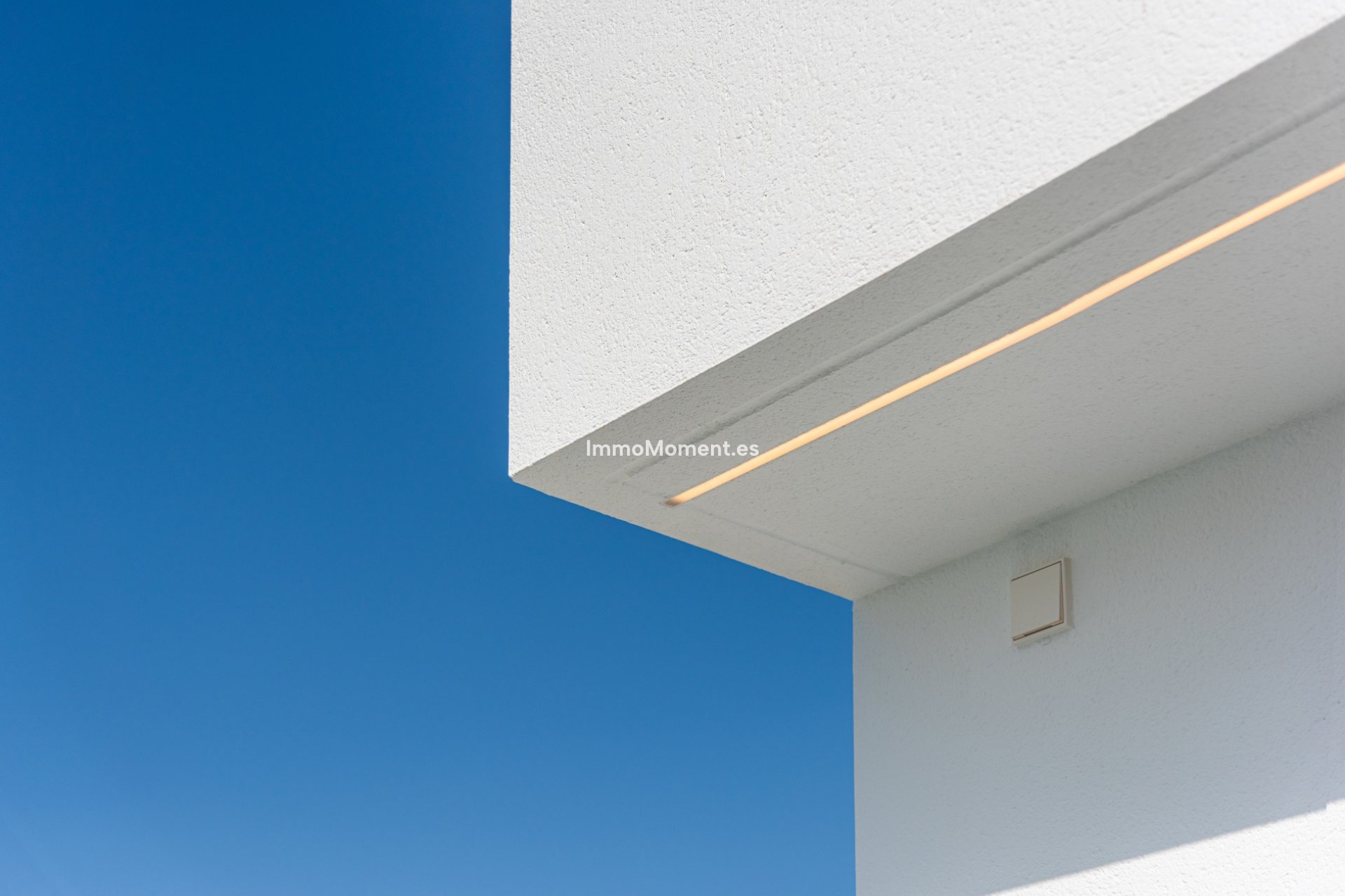 Obra nueva - Villa independiente - Los Alcázares