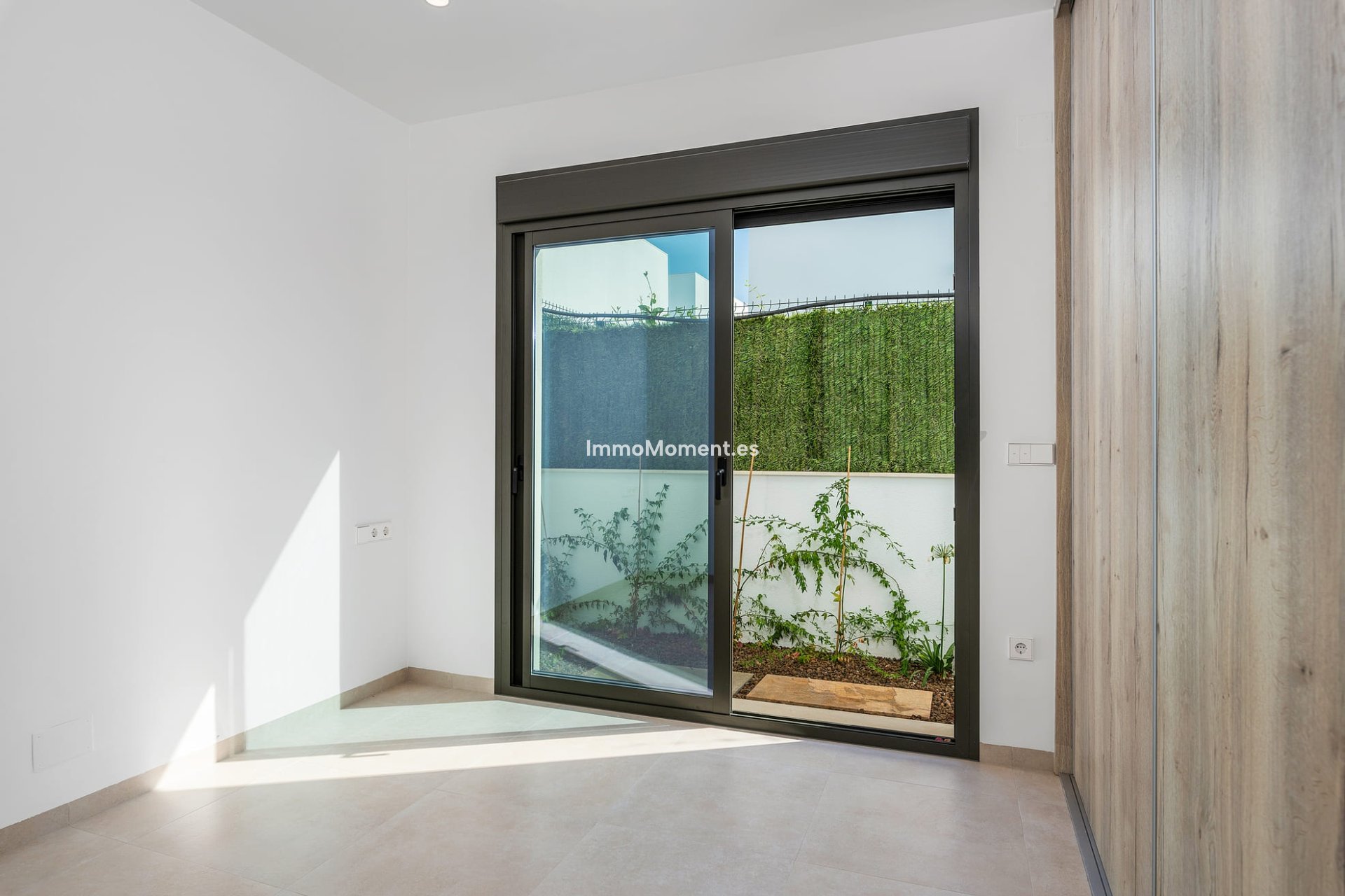 Obra nueva - Villa independiente - Los Alcázares