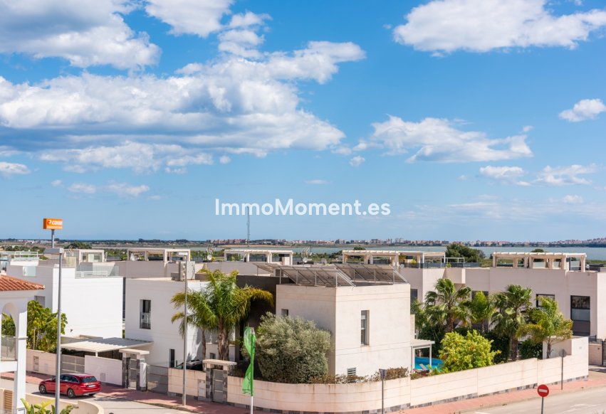 Obra nueva - Villa independiente - Los Montesinos