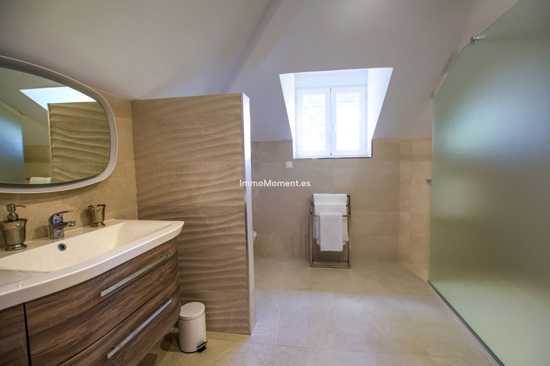 Obra nueva - Villa independiente - Marbella - La Mairena