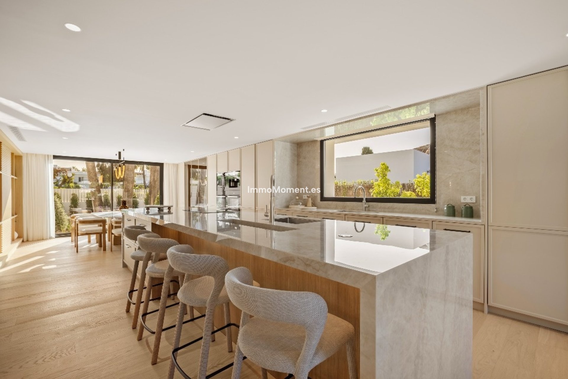 Obra nueva - Villa independiente - Marbella