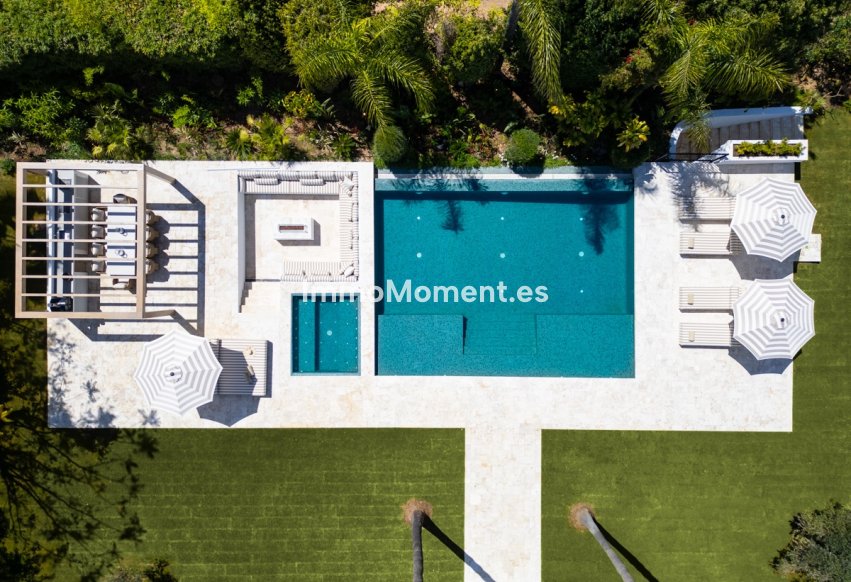 Obra nueva - Villa independiente - Marbella
