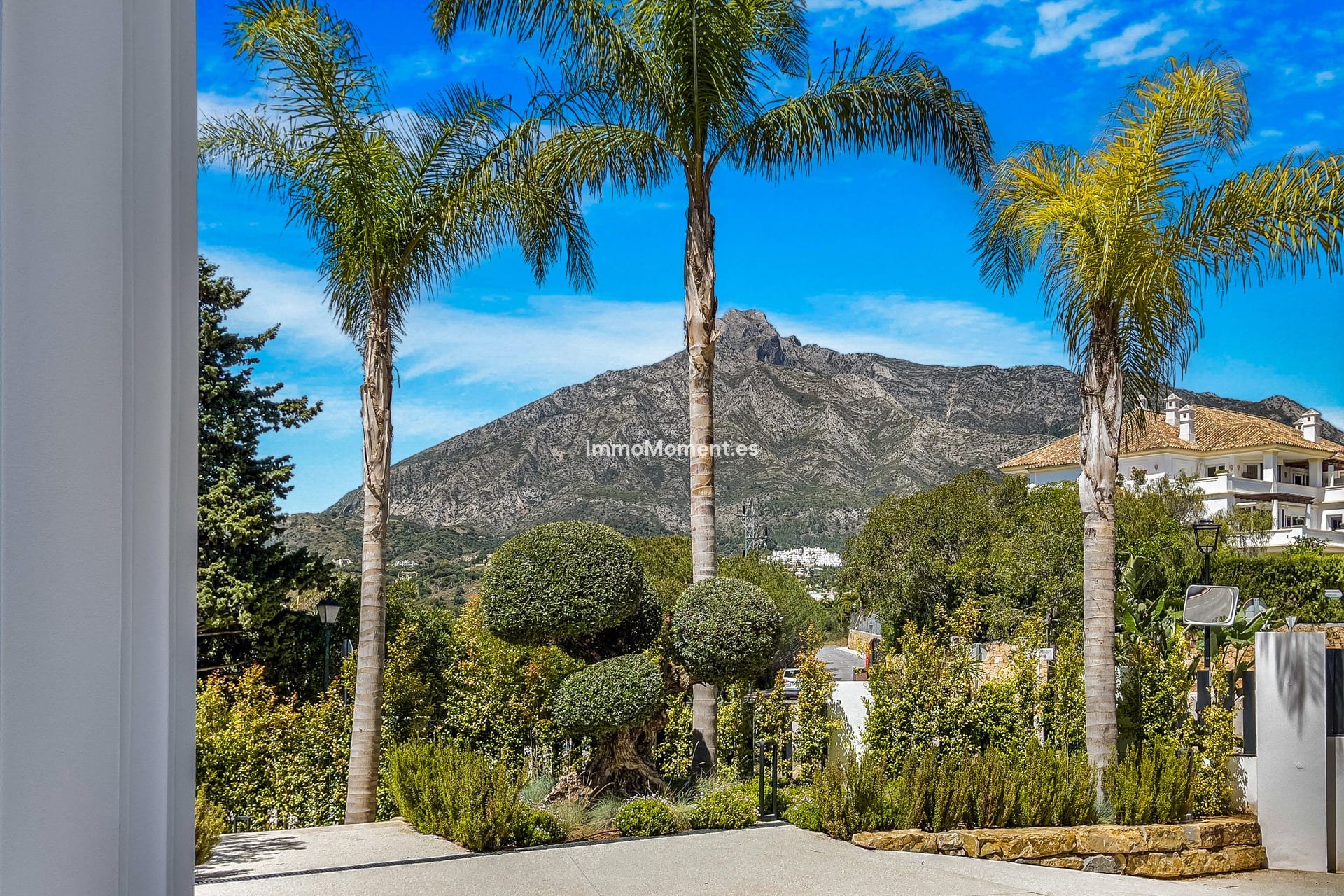 Obra nueva - Villa independiente - Marbella