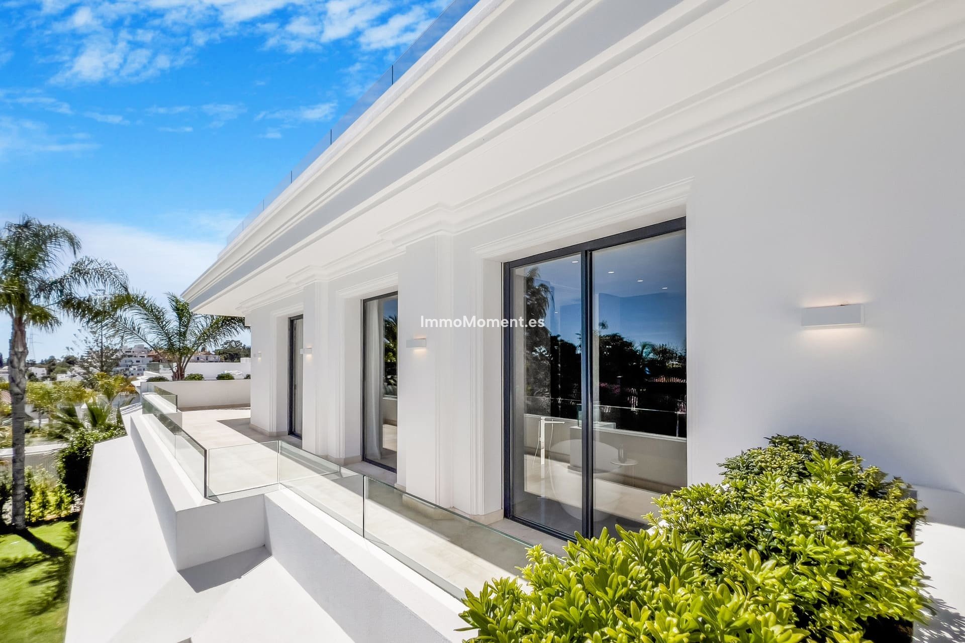Obra nueva - Villa independiente - Marbella