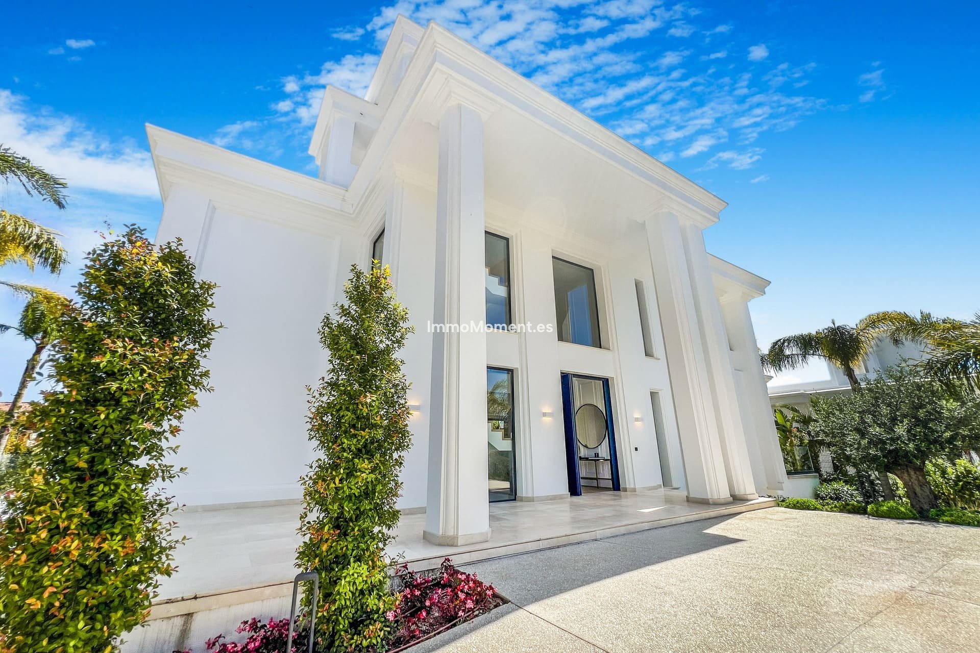 Obra nueva - Villa independiente - Marbella