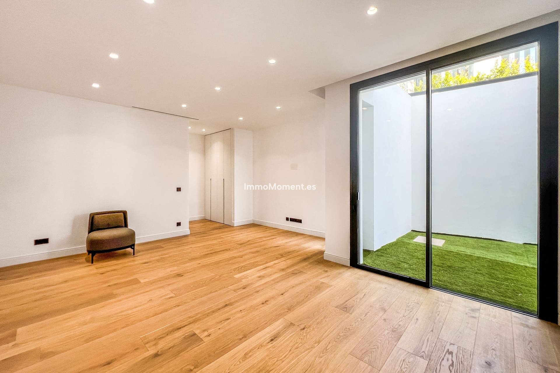 Obra nueva - Villa independiente - Marbella