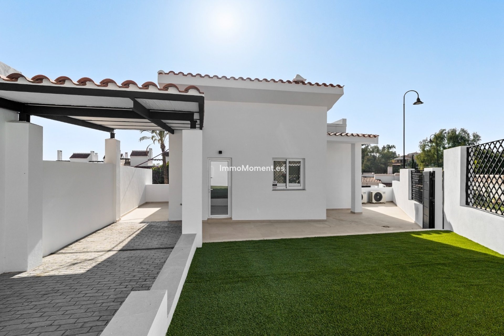 Obra nueva - Villa independiente - Mijas