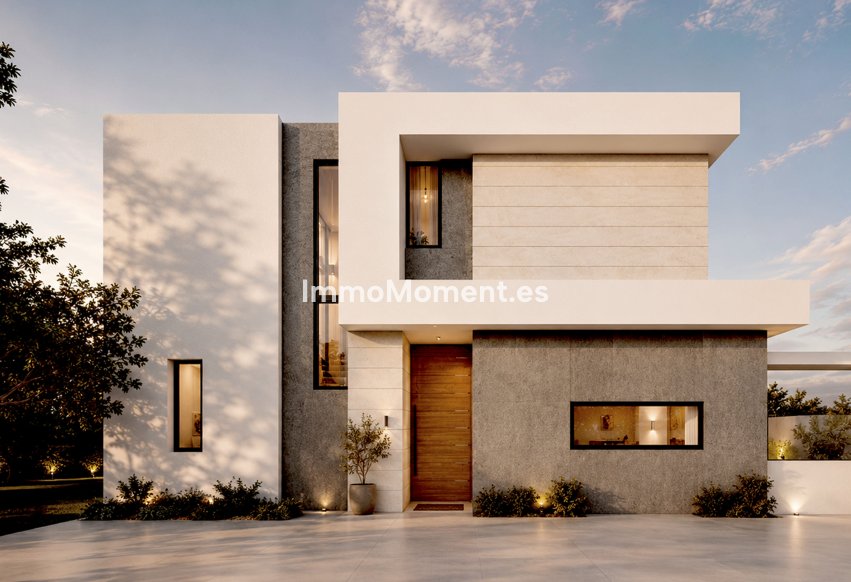 Obra nueva - Villa independiente - Pilar de la Horadada
