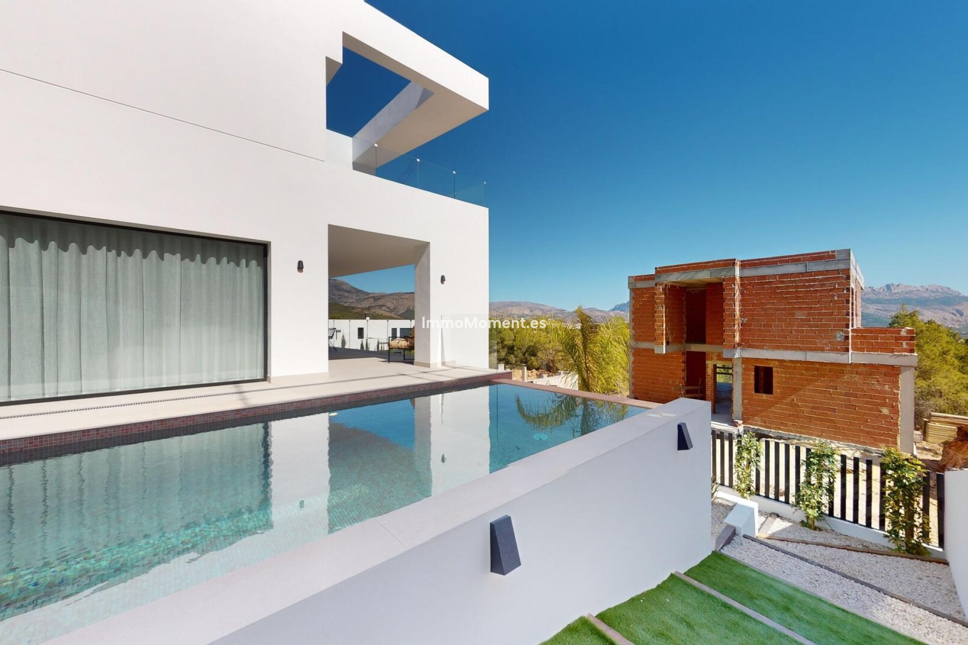Obra nueva - Villa independiente - Polop