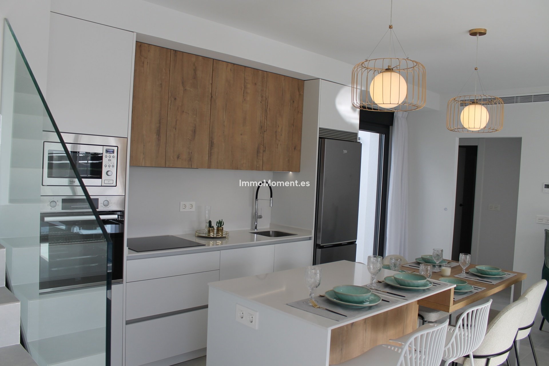 Obra nueva - Villa independiente - Roldán