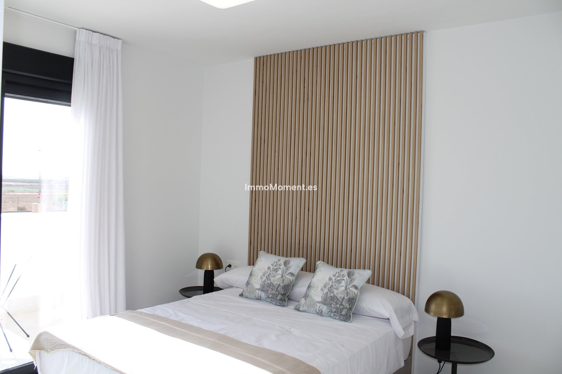 Obra nueva - Villa independiente - Roldán