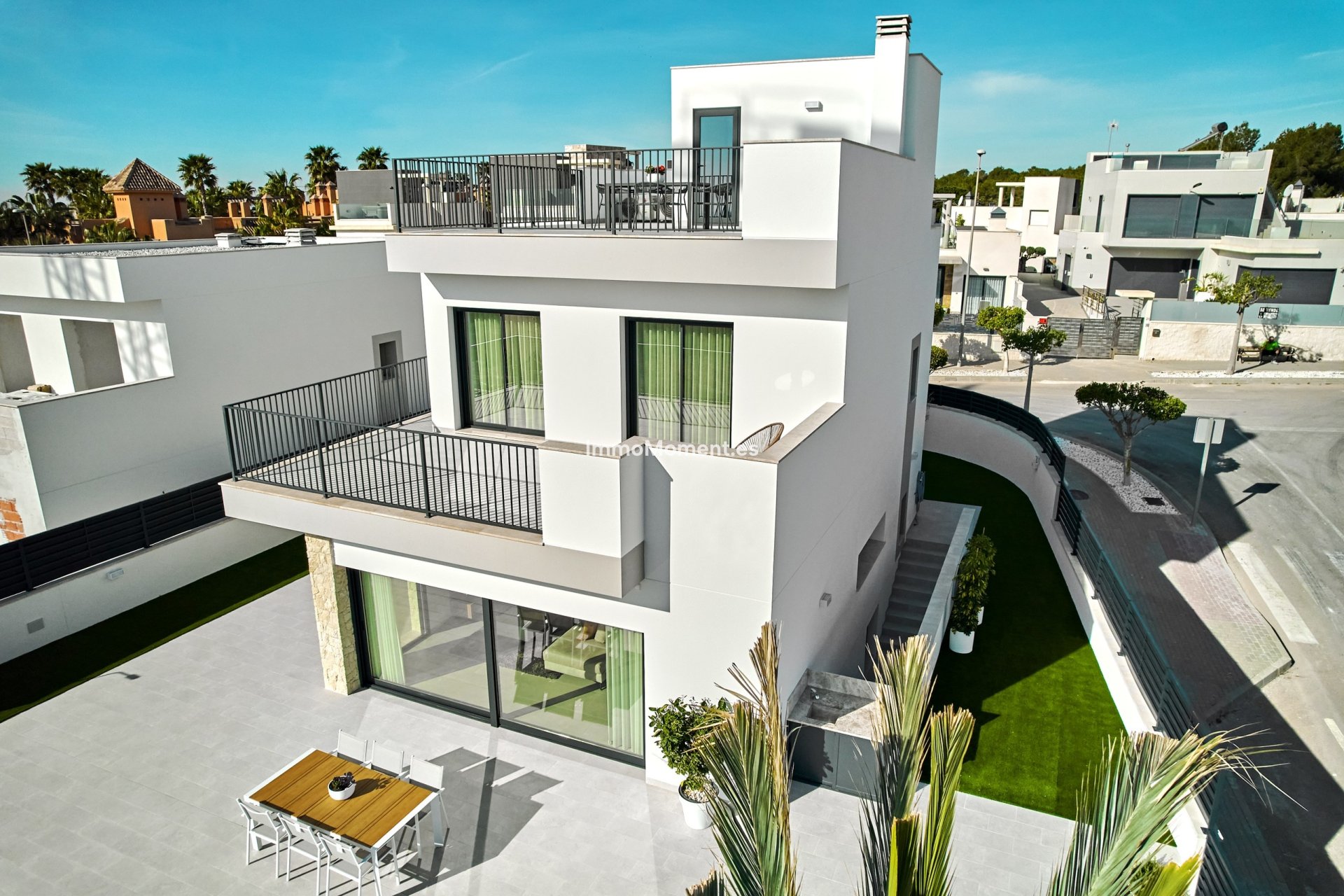 Obra nueva - Villa independiente - San Miguel de Salinas