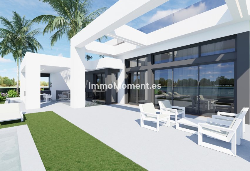 Obra nueva - Villa independiente - Santa Rosalía