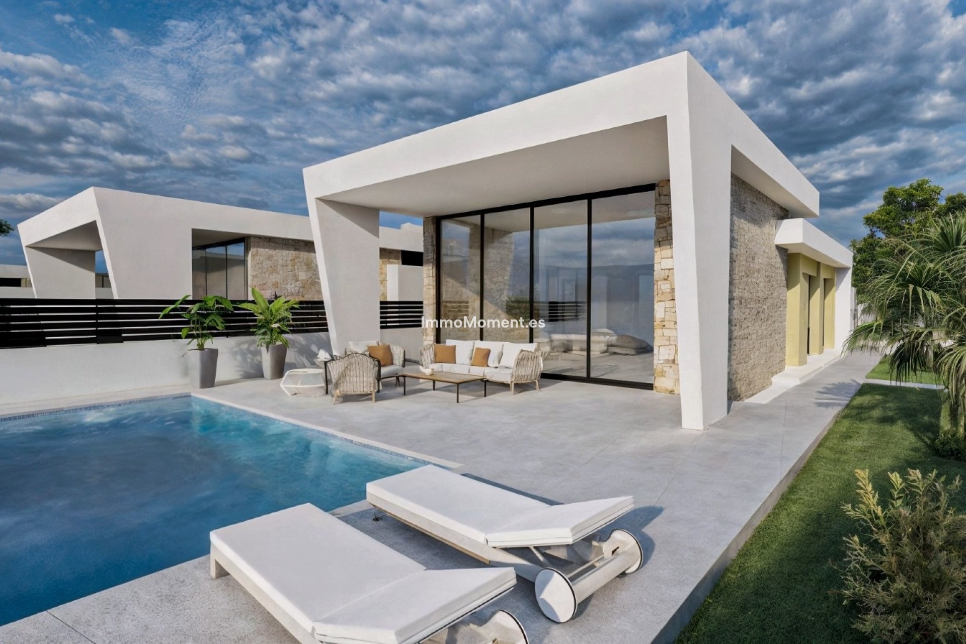 Obra nueva - Villa independiente - Torrevieja
