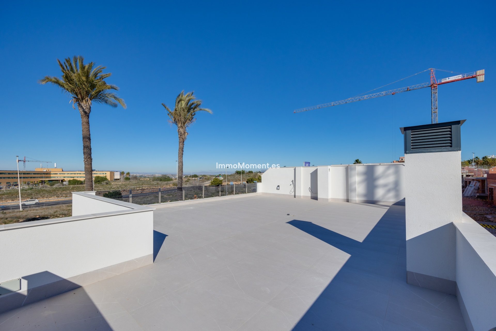 Obra nueva - Villa independiente - Torrevieja