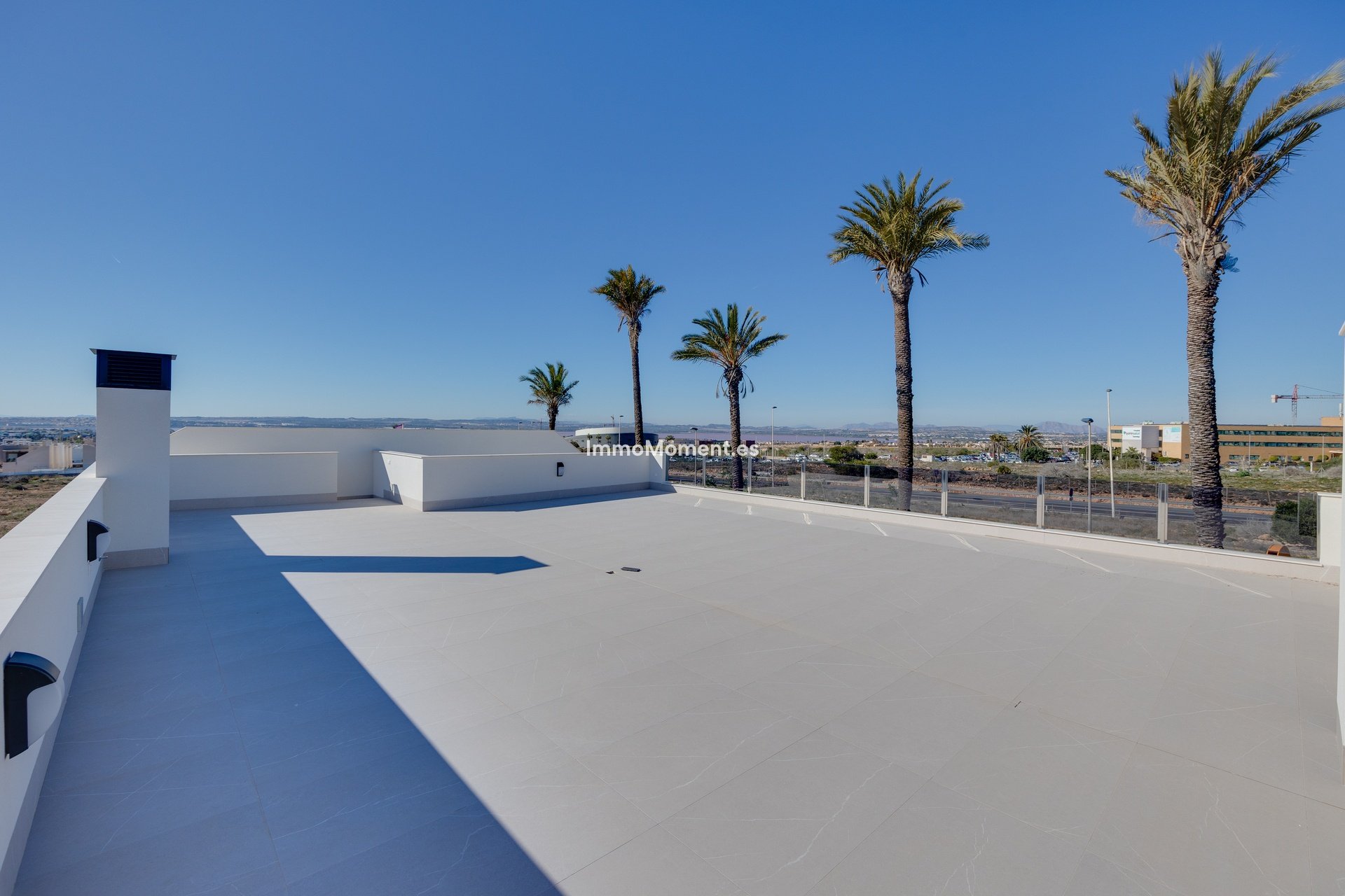 Obra nueva - Villa independiente - Torrevieja