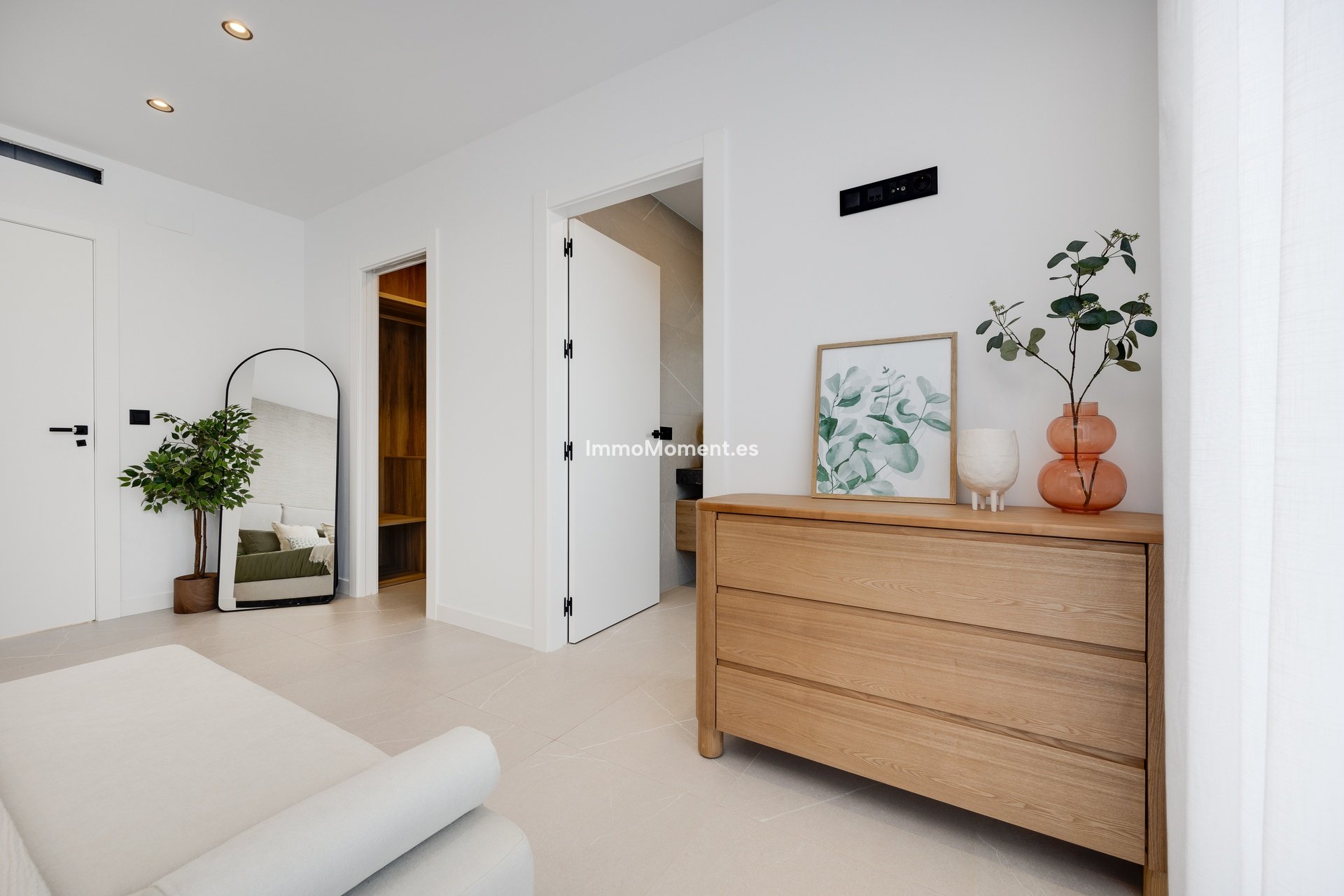 Obra nueva - Villa independiente - Torrevieja