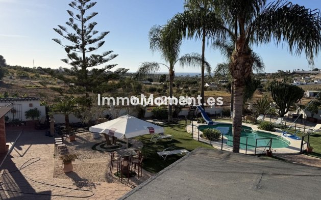 Parcelle - Revente - Estepona  - Estepona Centro