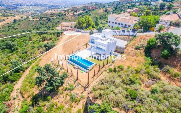 Plot - New Build - Marbella - La Mairena