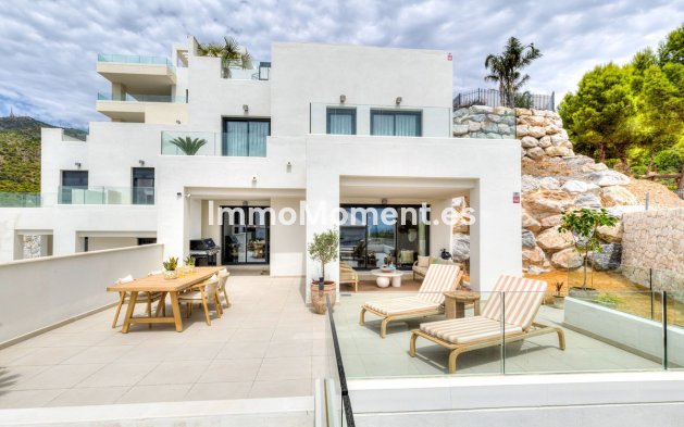 Reihenhaus - Wiederverkauf - Benalmadena - Benalmadena Centro
