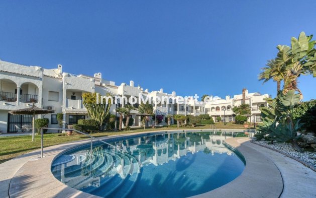 Reihenhaus - Wiederverkauf - Estepona  - Bel Air