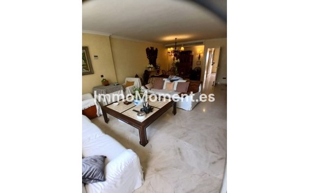 Reihenhaus - Wiederverkauf - Estepona  - Estepona Centro